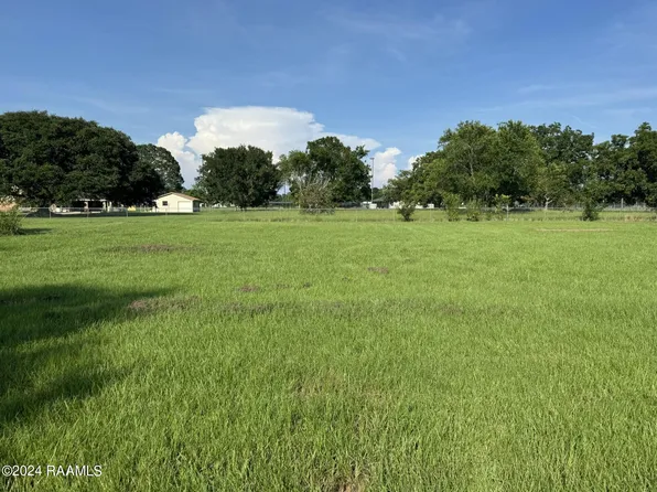 2438B Cecilia Sr High School Hwy, Breaux Bridge, LA 70517