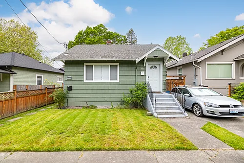 3317 36th Ave S Photo 1