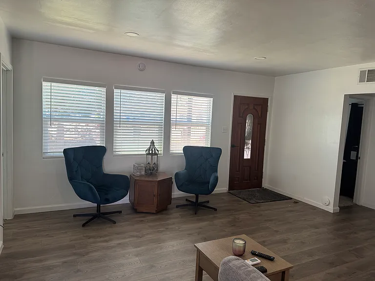 10106 Holland St — Photo 31