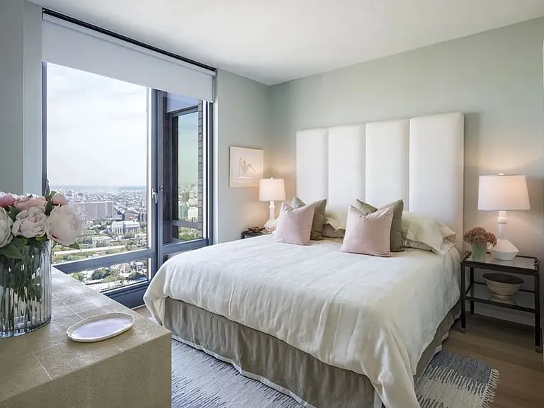 250 Ashland Pl #42D — Photo 3