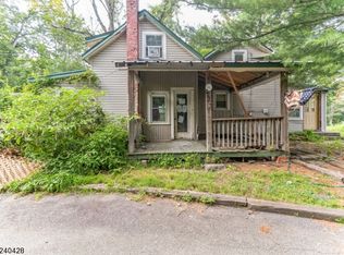 1431 Macopin Rd, West Milford, NJ 07480