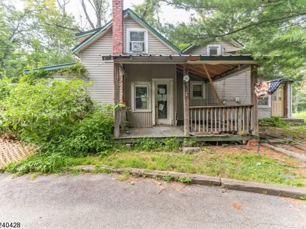 1431 Macopin Rd, West Milford Twp., NJ 07480