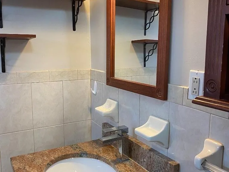43 Martha Ave #2 — Photo 17