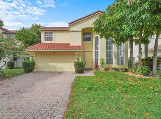 9037 Alexandra Cir, Wellington, FL 33414