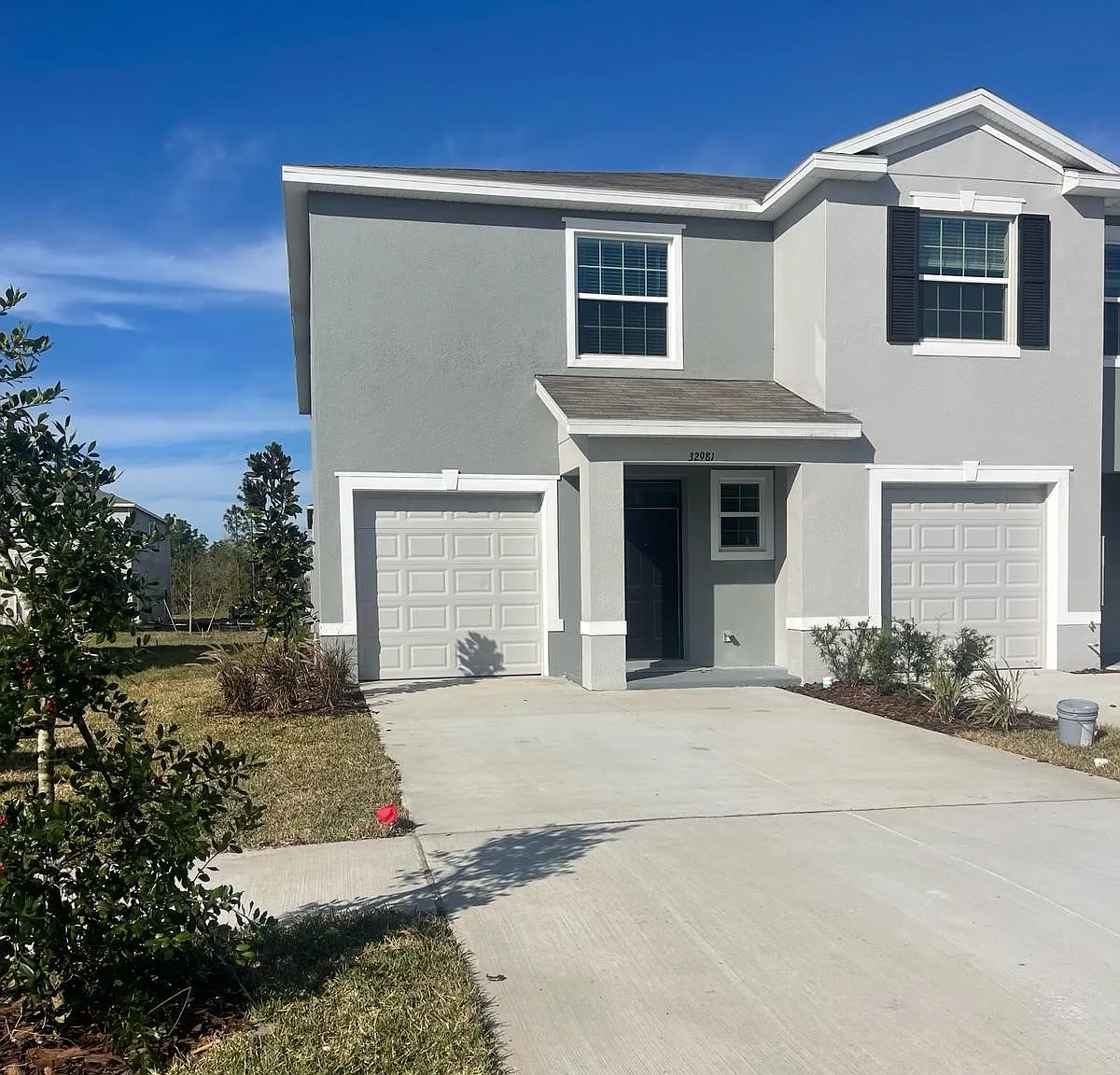 3 bed, 2.5 bath, 1758 sqft, $2,300 — Photo 1