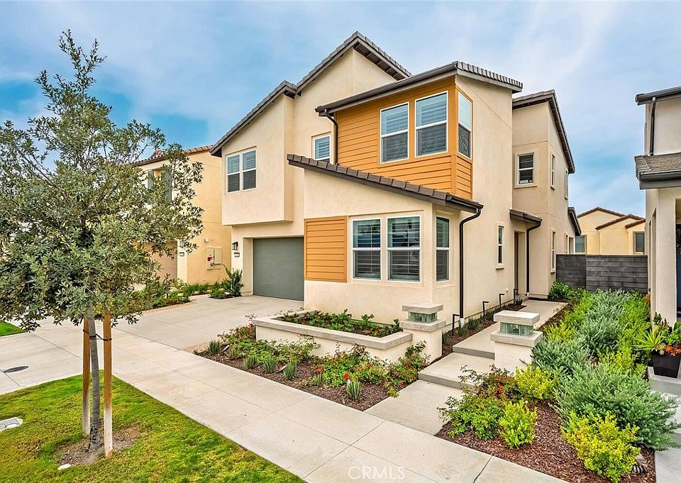 1st image of 1306 Roots Way