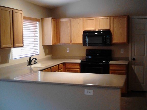 5th image of 43302 W Kristal Ln