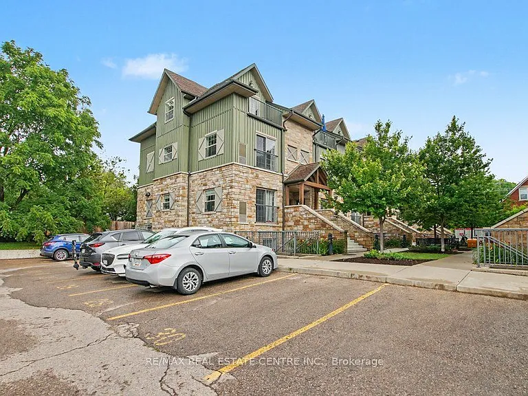 112 Union St E #B105 — Photo 20