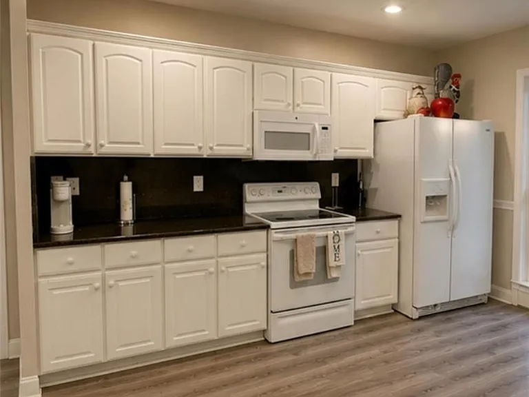 463 Valleyside Dr — Photo 17