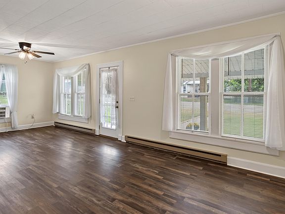 3rd image of 244 Walnut St