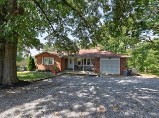 6501 S Old Village Rd, Columbia, MO 65203