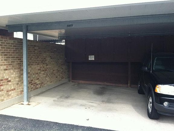 4th image of 5857 Troy Villa Blvd