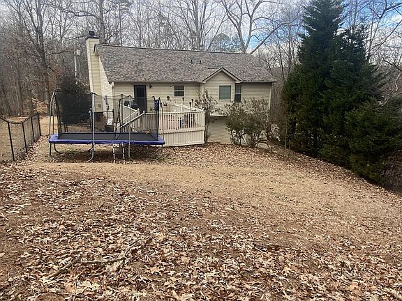 2nd image of 4056 Fairmont St
