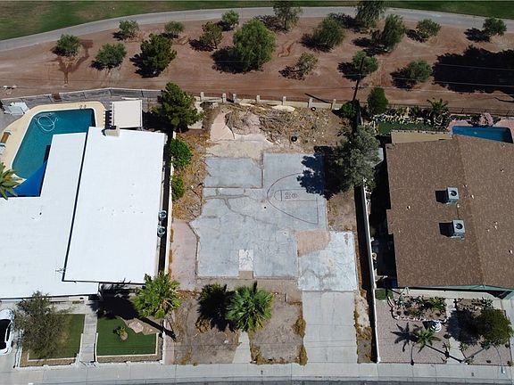 5th image of 2306 Abarth St