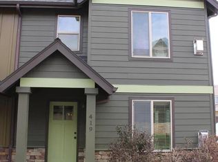 419 NW 25th St, Redmond, OR 97756