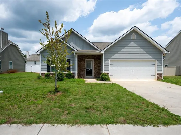 47 Roundabout Ln NW, Adairsville, GA 30103