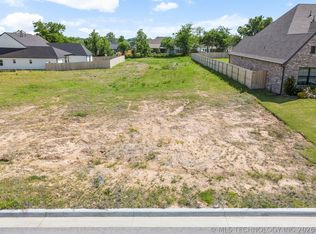 2516 E 135th Dr S, Bixby, OK 74008