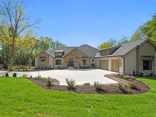 16605 NE 116th St, Kearney, MO 64060