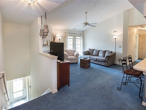 3rd image of 22658 Lenox Dr