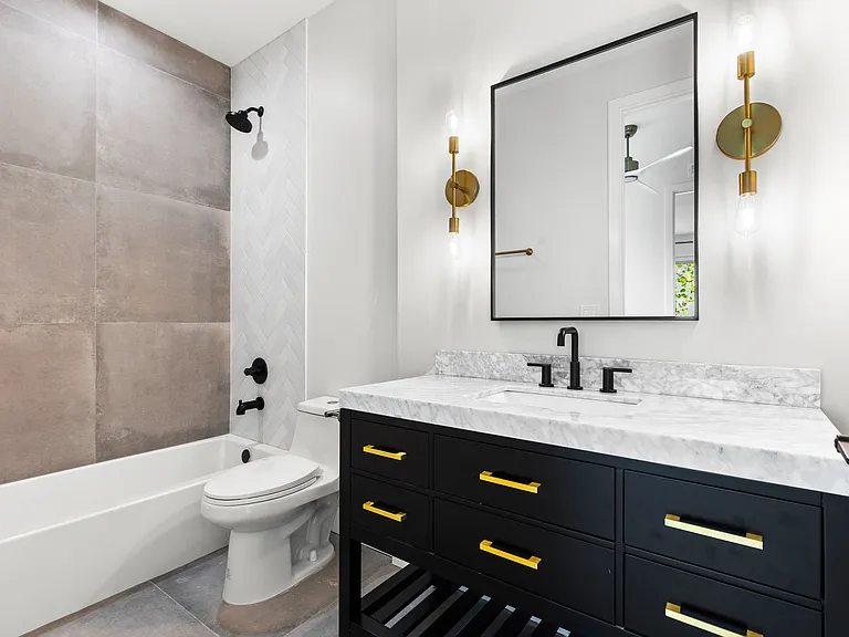 101 E Euclid Ave #1 — Photo 21