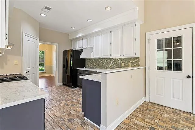 125 Leah Dr — Photo 9