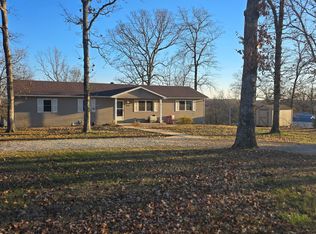 15152 Tampa Rd, Saint Robert, MO 65584