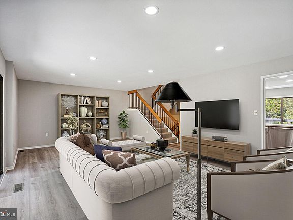 4th image of 3161 Colchester Brook Ln