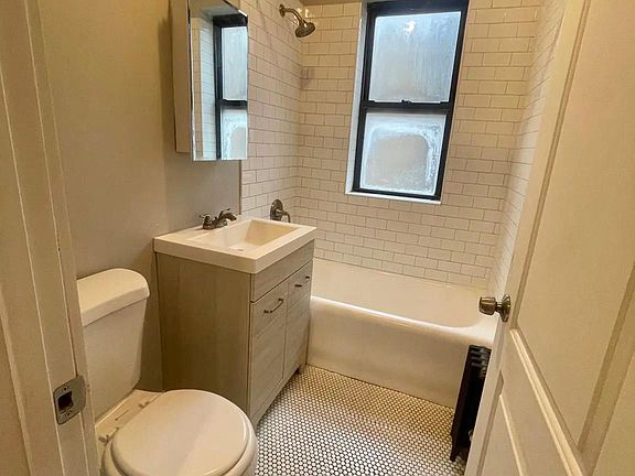 5th image of 7321 S East End Ave #7319-3W