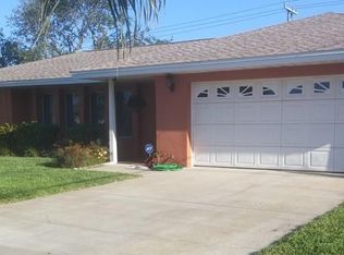 1213 Bay Dr E, Indian Harbour Beach, FL 32937