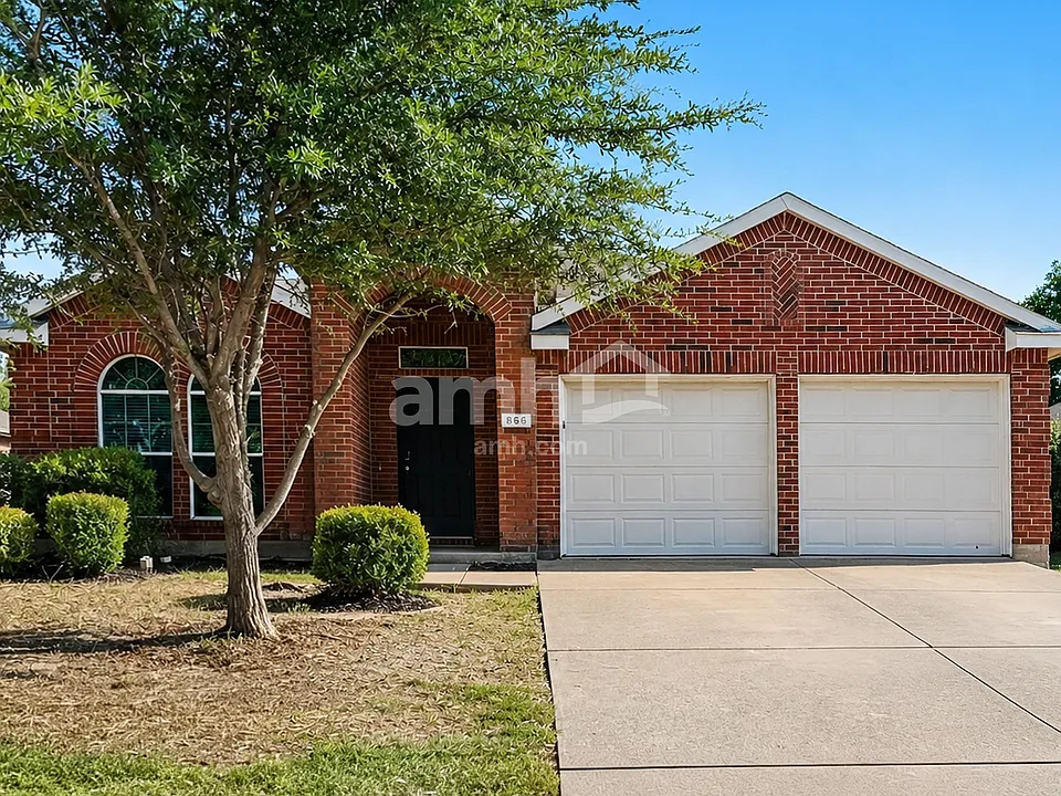 866 Fannin Dr