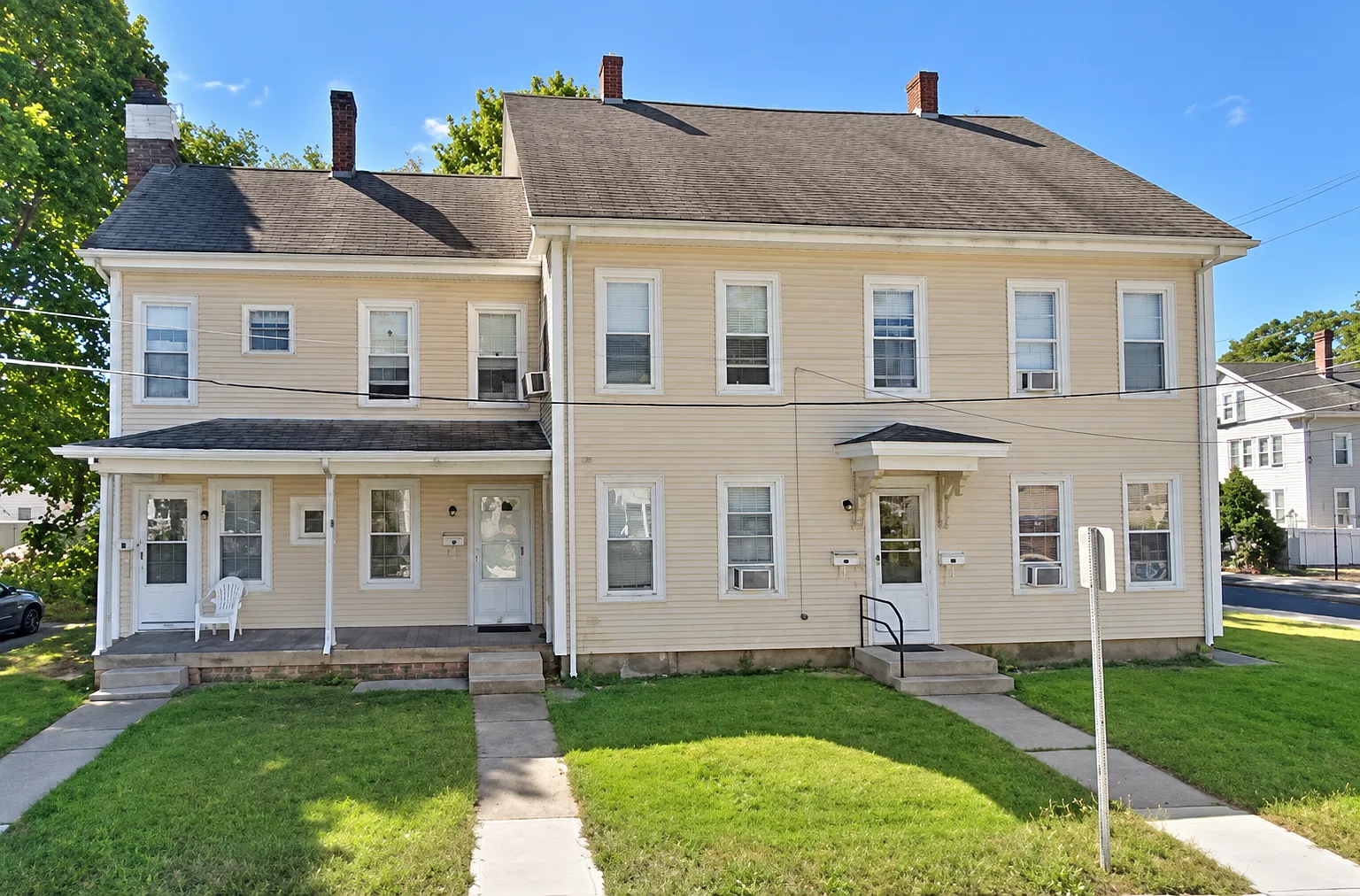 28 Church Ave — Photo 1