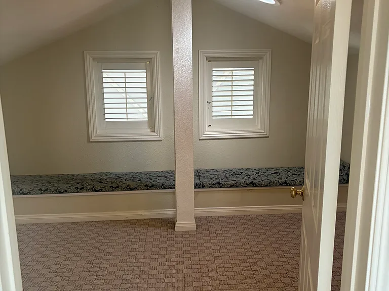 2318 Port Lerwick Pl — Photo 27
