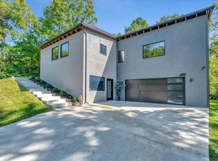 1602 Miracle Mile, Springfield, OH 45503