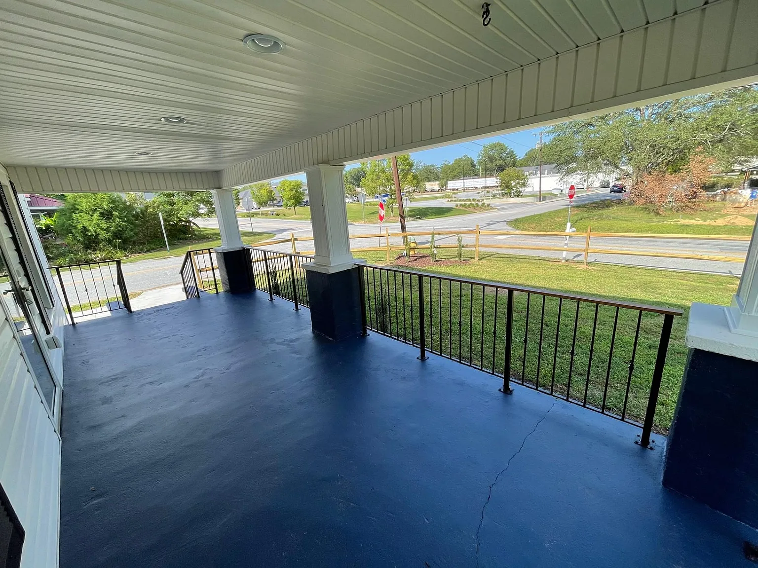 2 bed, 1260 sqft, $2,000 — Photo 4