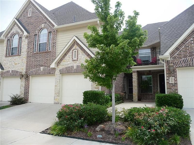 1st image of 2961 Florence Way #204