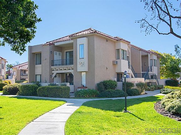 3rd image of 8452 Capricorn Way Unit 88