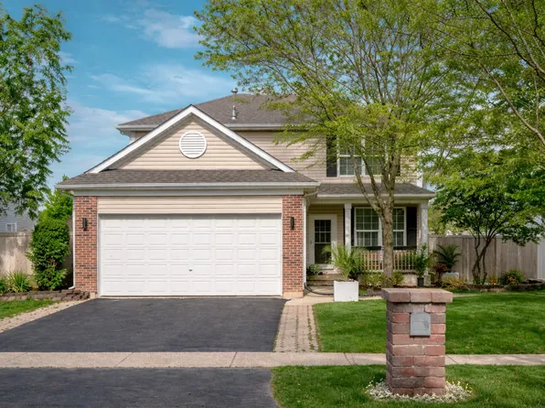 424 Grape Vine Trl, Oswego, IL 60543