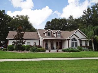 304 Stone Castle Loop, Lady Lake, FL 32159