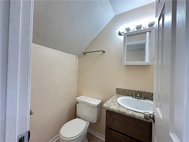 1656 Alexander Ct #D — Photo 6