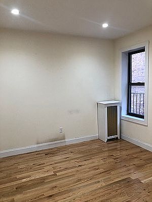 2nd image of 300 Fort Washington Ave APT 2G