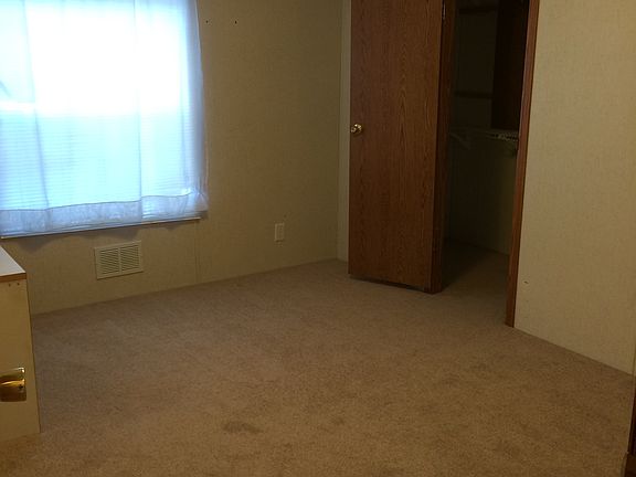 3rd image of 101 Hibbard St Trailer 77