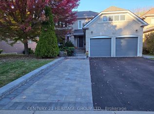337 Carruthers Ave, Newmarket, ON L3X 2B7