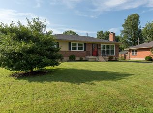 4311 Kinloch Rd, Woodlawn Park, KY 40207