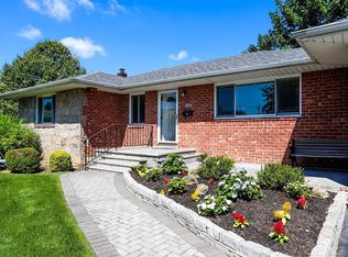 201 Halsey Ave, Jericho, NY 11753