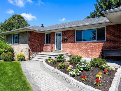 201 Halsey Ave, Jericho, NY, 11753