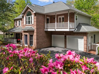 483 Heather Marie Dr, Hendersonville, NC, 28792