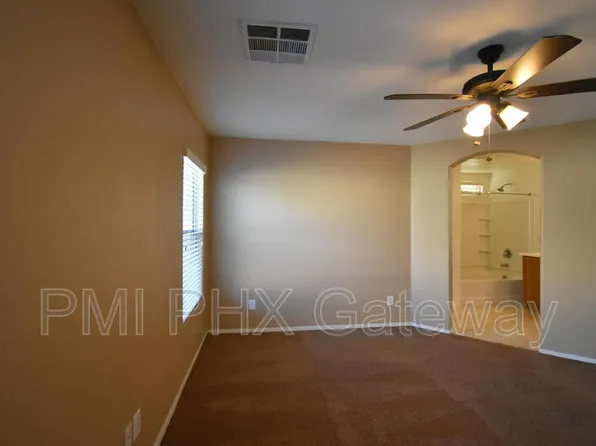 3238 E Elgin St, Gilbert, AZ 85295
