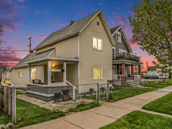 933 Caulfield Ave SW, Grand Rapids, MI 49503