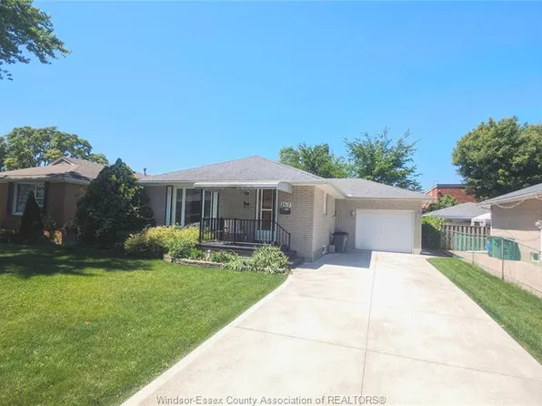 2517 Armstrong Ave, Windsor, ON N8T 2E9