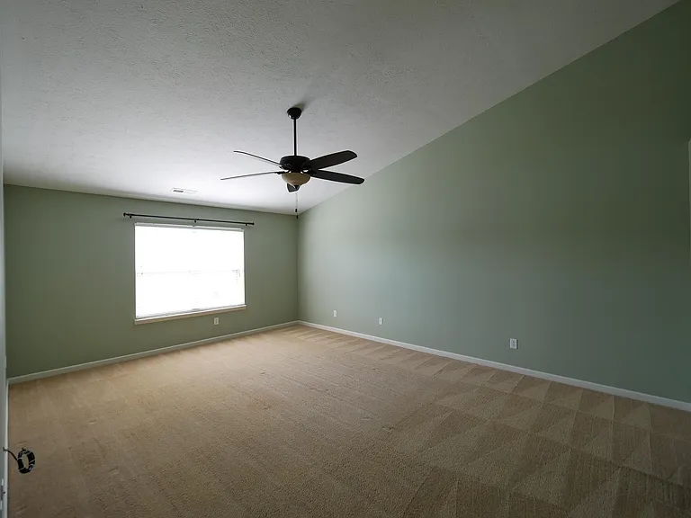 16841 Loch Cir — Photo 10